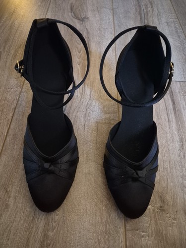 Tanzschuhe neu und ungetragen - und,